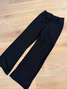 Aritzia Homestretch Black Wide-Leg Lounge Pants with Drawstring
